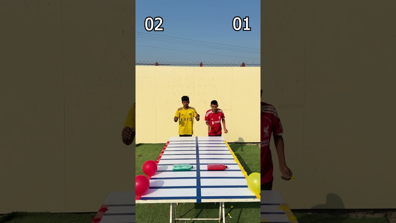 Who will win the bottle rolling ballon pop game ?