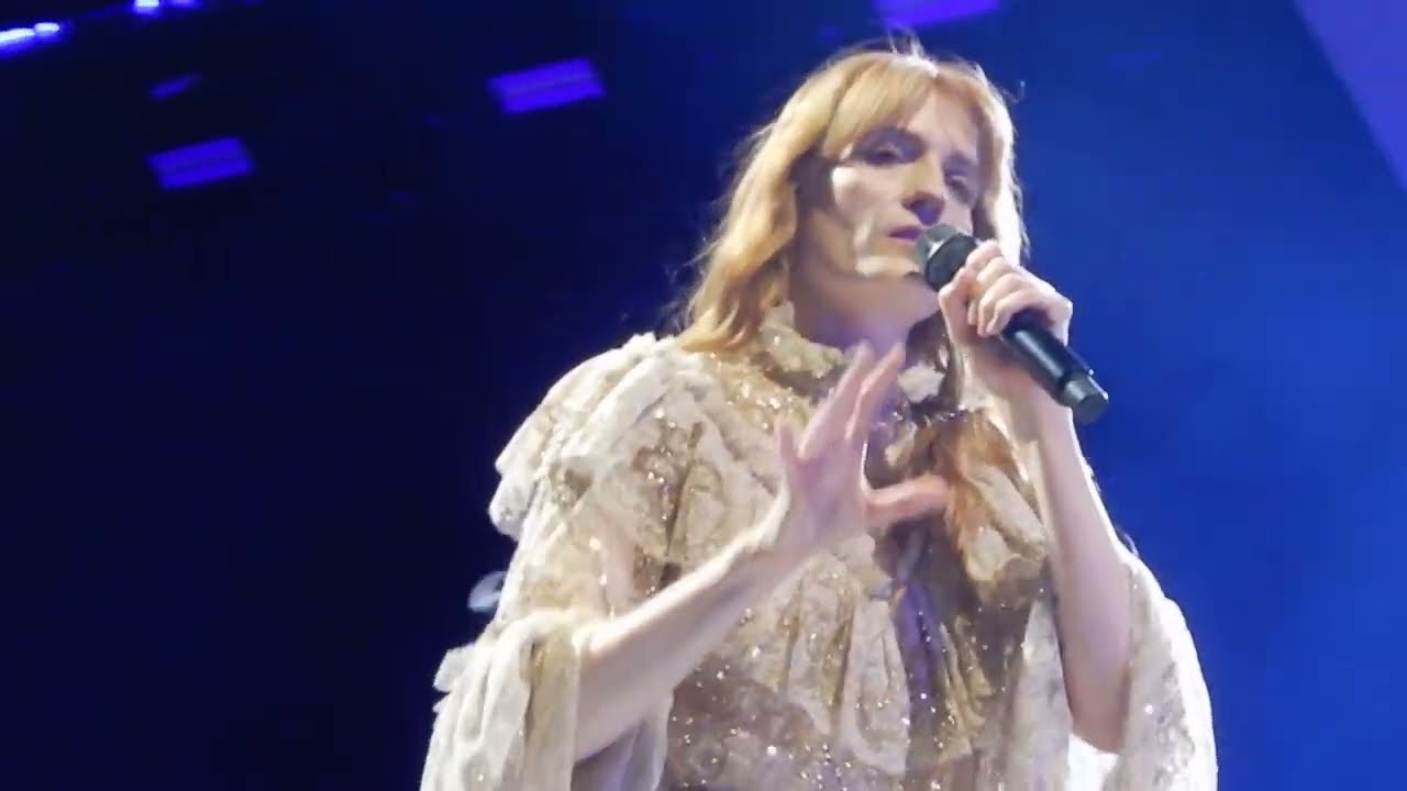 Florence + The Machine - Dog Days Are Over (Hollywood Bowl - 2022)