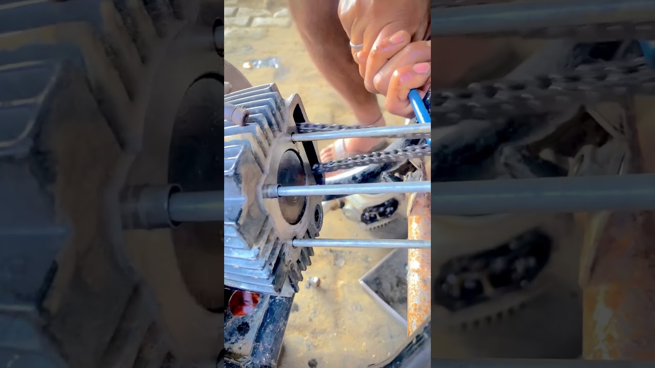 Mechanic repair old bike 🏍️  #shorts #repairbike