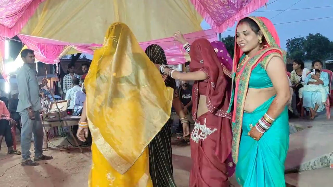 हास्स रावला पार्टी जय मां बगाज माता दसटोन समारोह केउपलक्ष में आज अजनोर 