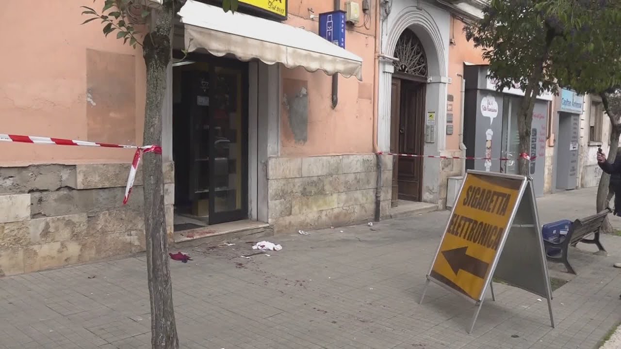 COSENZA, SPARATORIA IN PIENO CENTRO, FERITO UN COMMERCIANTE
