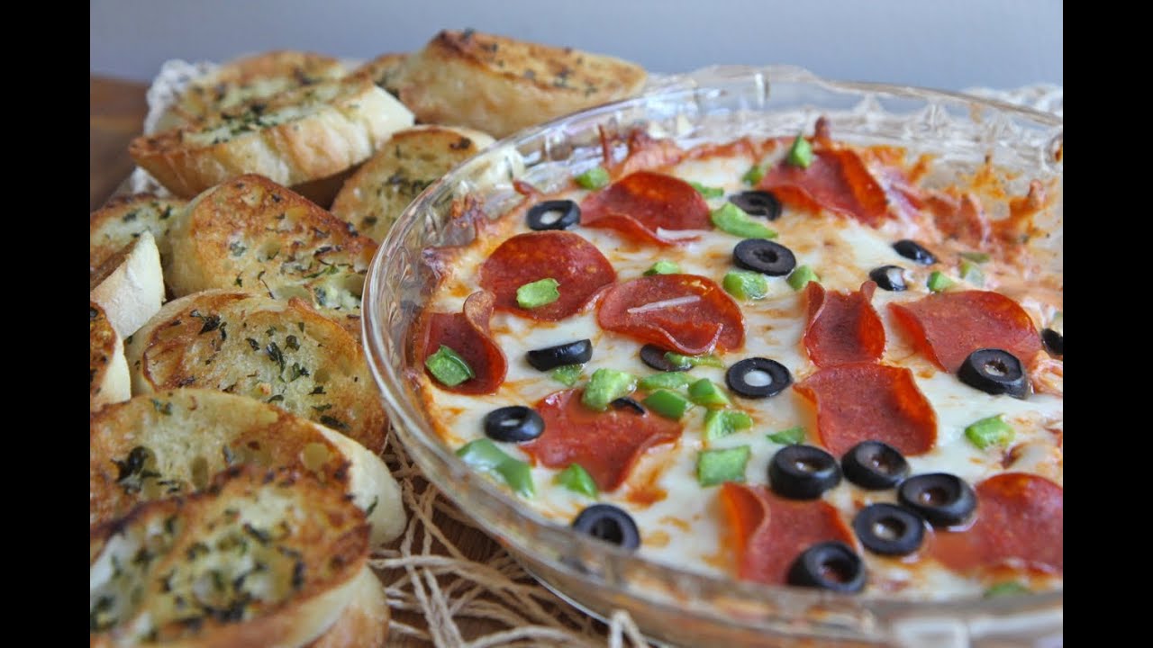 Hot Pizza Dip Recipe w/ Toasted Garlic Baguettes