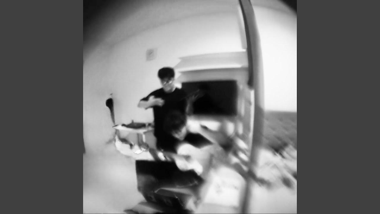 h&atilde;y ở b&ecirc;n anh. (speed up)