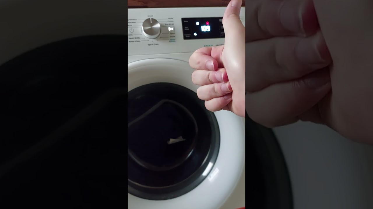 whirlpool 6th sense fresh care + dark bedding start of wash