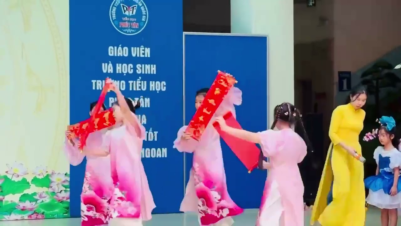 Múa hát 