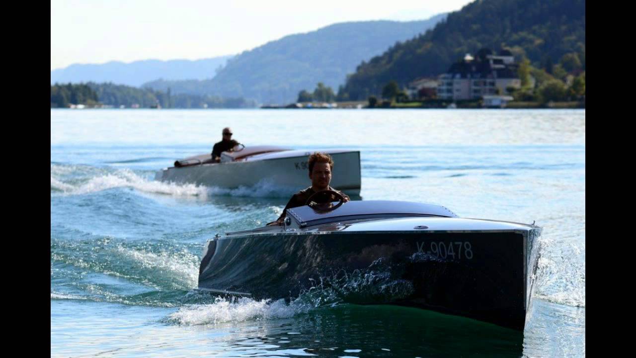 Commuter 22 Electric Sportboat