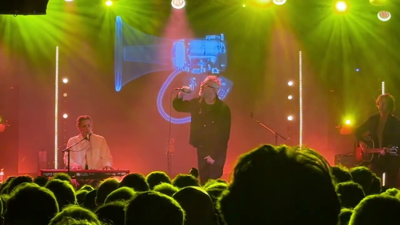Matt Berninger Brighton Concorde 2 09 12 25