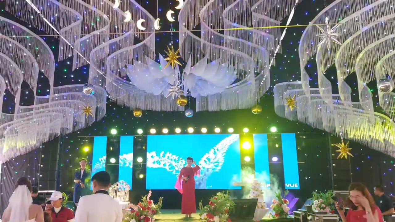 Tổ chức sự kiện tiệc cưới phương sương lh 0905 255 290 