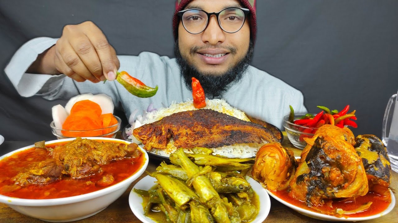 SPICY OILY MUTTON CURRY, RIVER FISH CURRY, FISH FRY AND 4 FISH HEAD CURRY WITH BASMATI RICE EATING