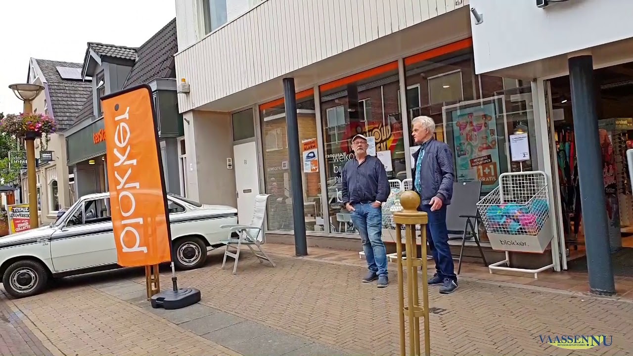 Oldtimer Day Dorpsstraat Vaassen
