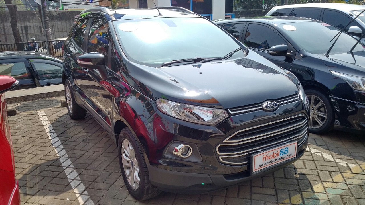 In Depth Tour Ford Ecosport Titanium AT (2015) - Indonesia