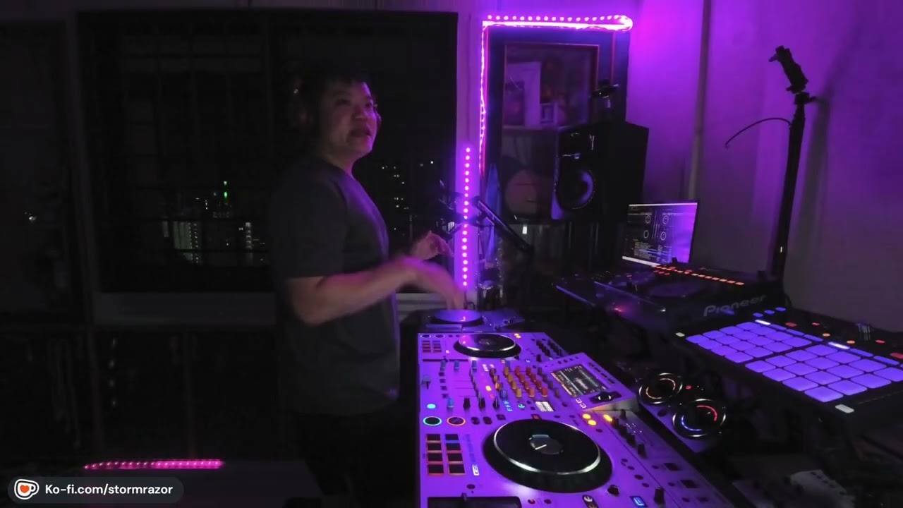 Stormrazor - It's FriYAY (22 Aug 2025)