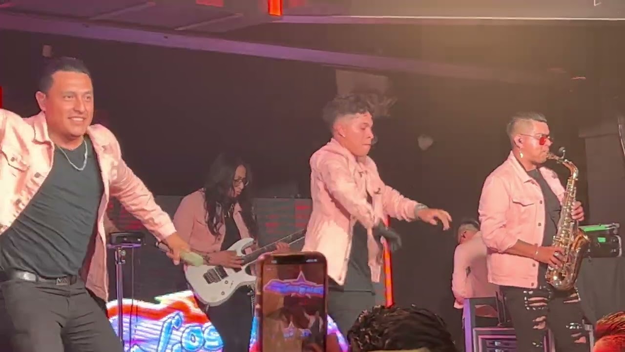 Amor Robotico-Intentalo T&uacute; Los Telez en LaBoom Nightclub