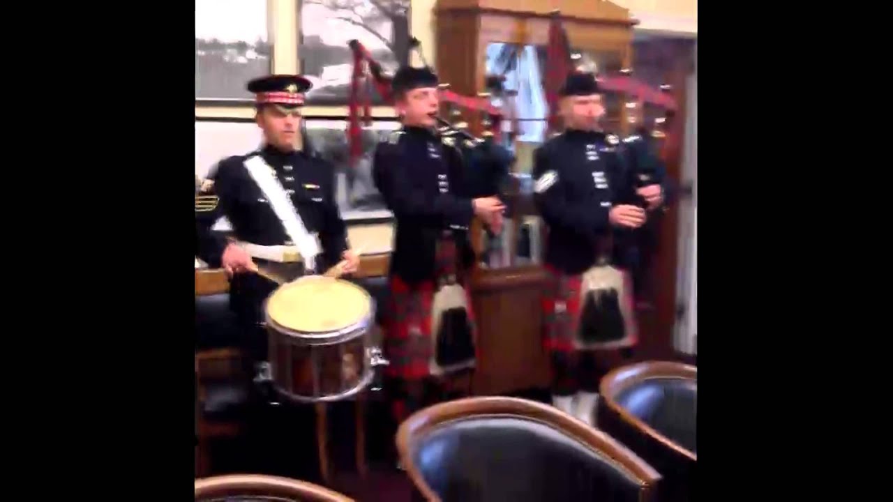 Scots Guard Surprises Congressman Tom Petri