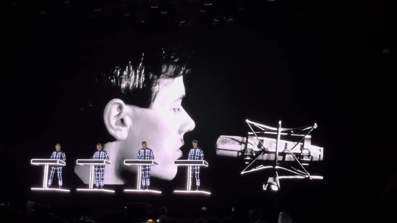 Merry Christmas, Mr. Lawrence/Geiger Counter/Radioactivity - Kraftwerk (July 27, 2024 @ FRF 2024)