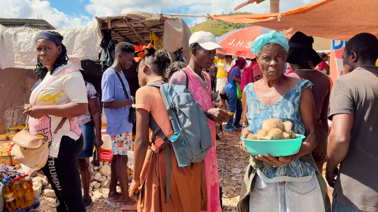 Real Hustle in Haiti’s Friday Market in 2025 | What’s Happening in Urban Haiti