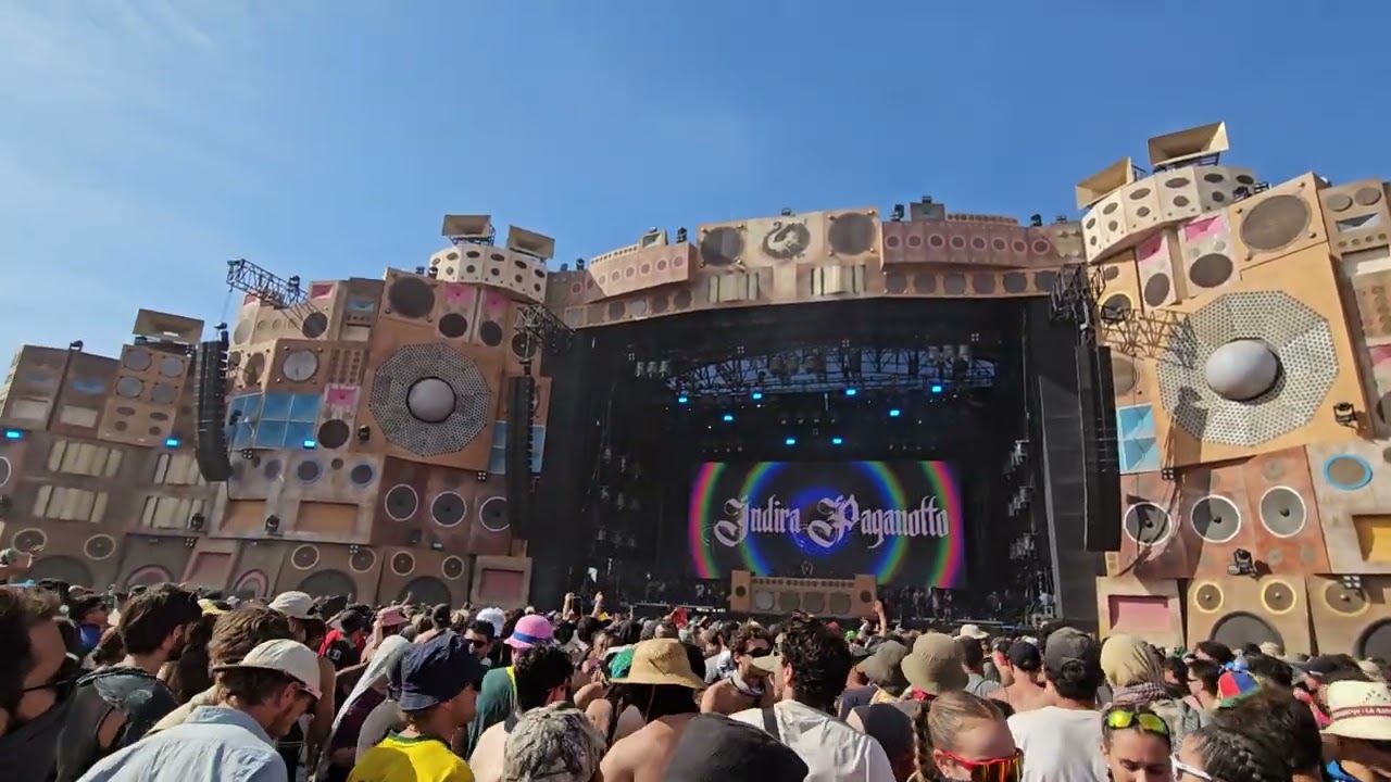 Clossing Indira Paganotto Monegros Desert Festival 2025