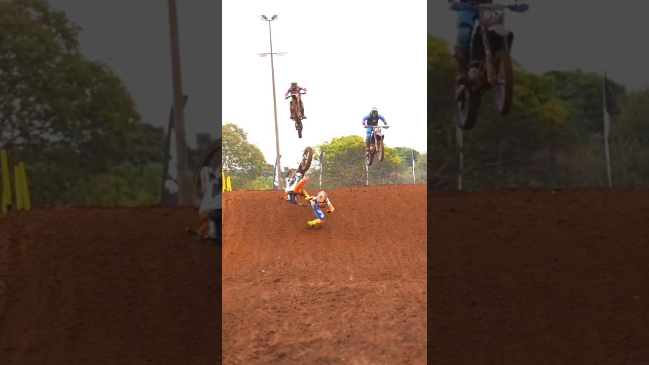 Cross Fail😳  #short #shorts #cross #crash #ytshorts #fyp #foryou #viral #shortvideo #Reverse #bike