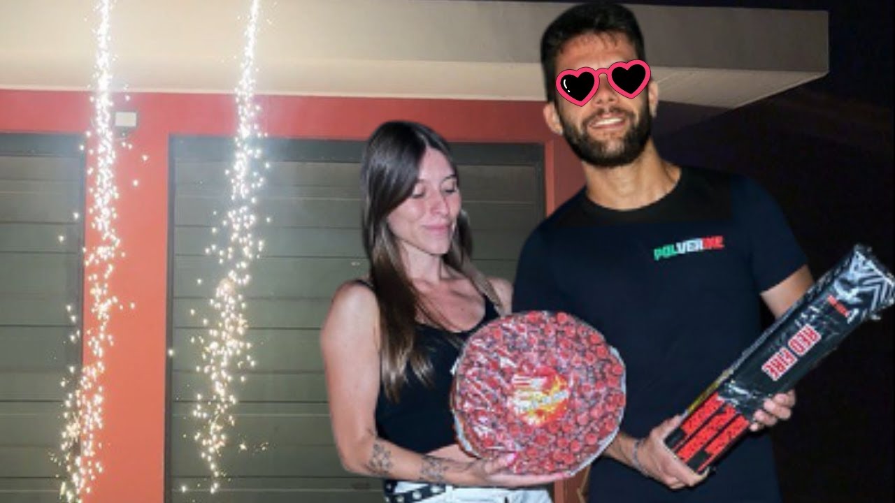 Spariamo un carico di fuochi e petardi da Piroworks di cui uno F3