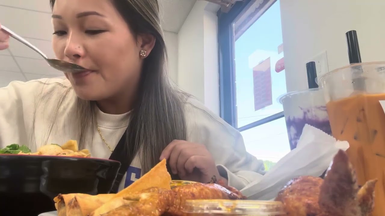 Eating at Zoua’s Fresh Eggrolls 