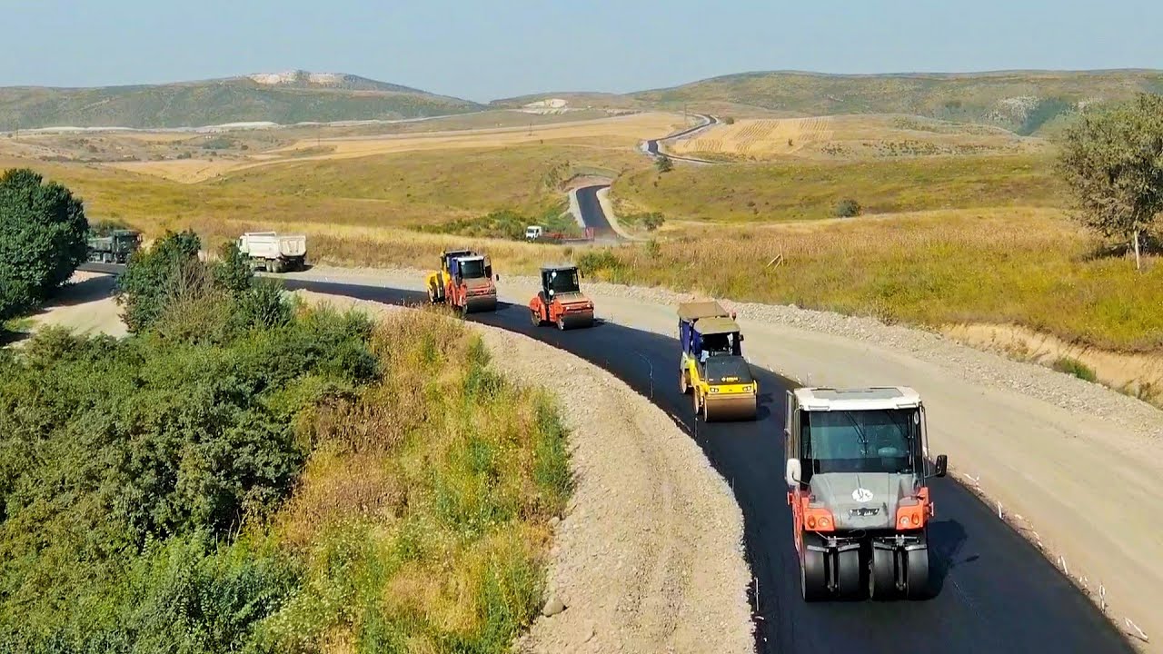 Suqovuşan–Sərsəng su anbarı–Qozlukörpü–Kəlbəcər yolunda işlər sürətlə davam etdirilir