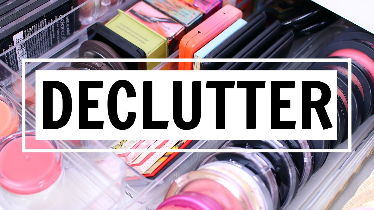 MAKEUP DECLUTTER 2017: BLUSH