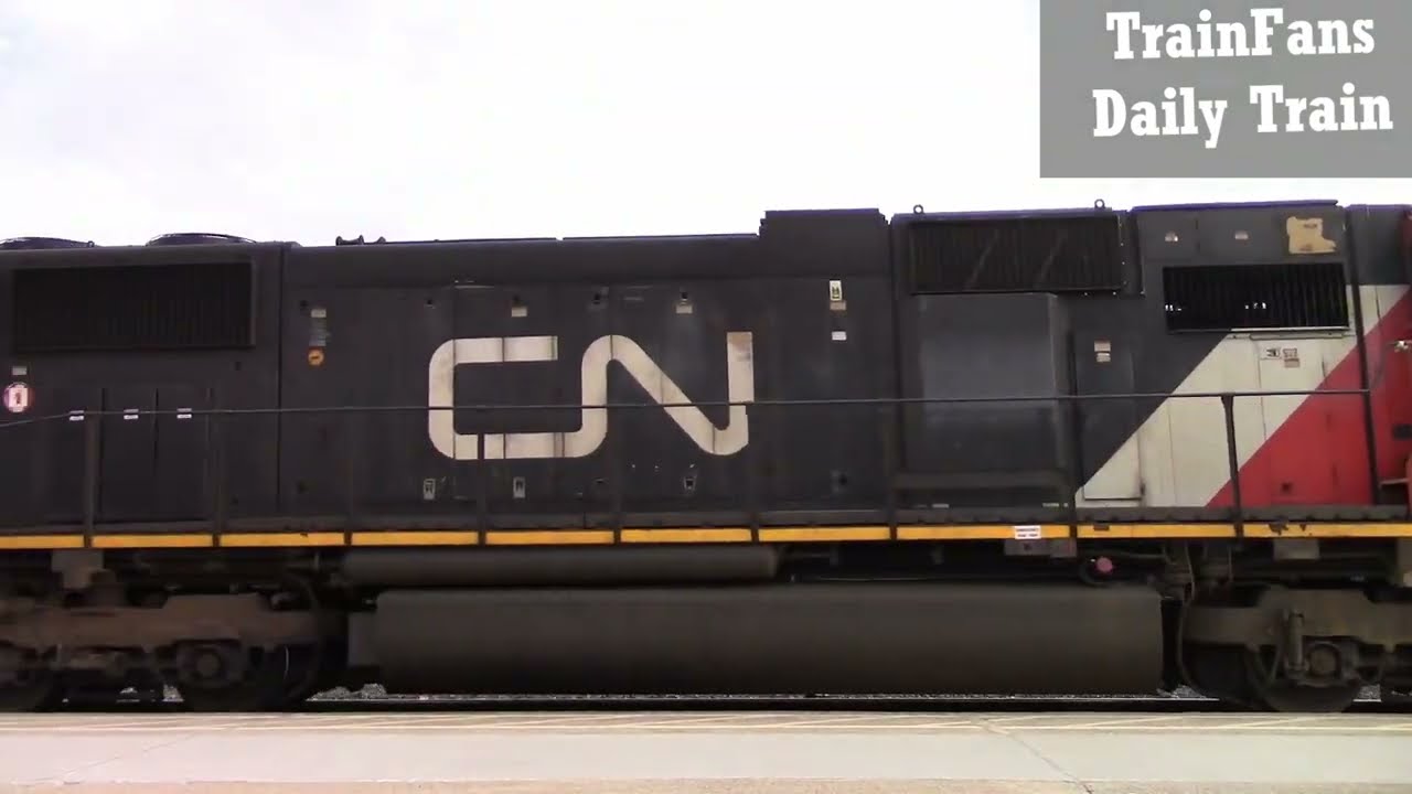 CN 5732 & BCR 4652 Locomotives Manifest Train Sarnia Ontario