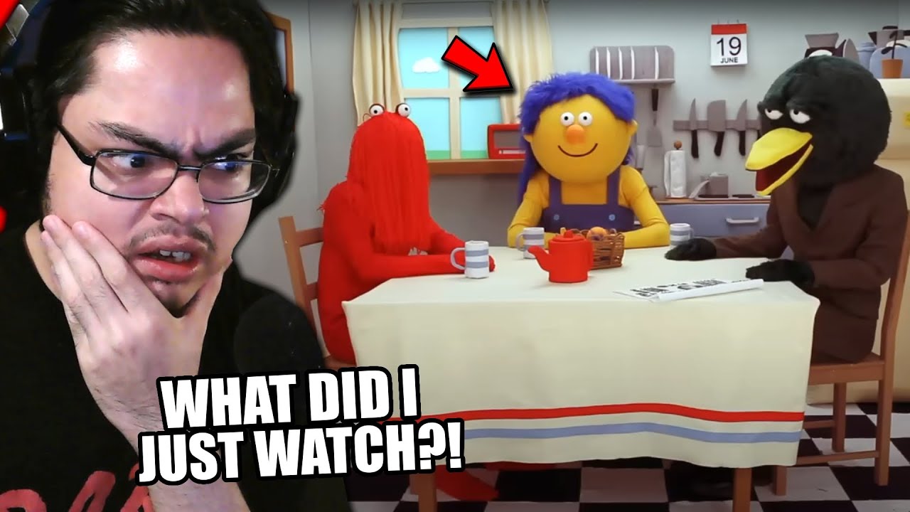 THIS IS DISTURBING! | Don't Hug Me I'm Scared Reaction