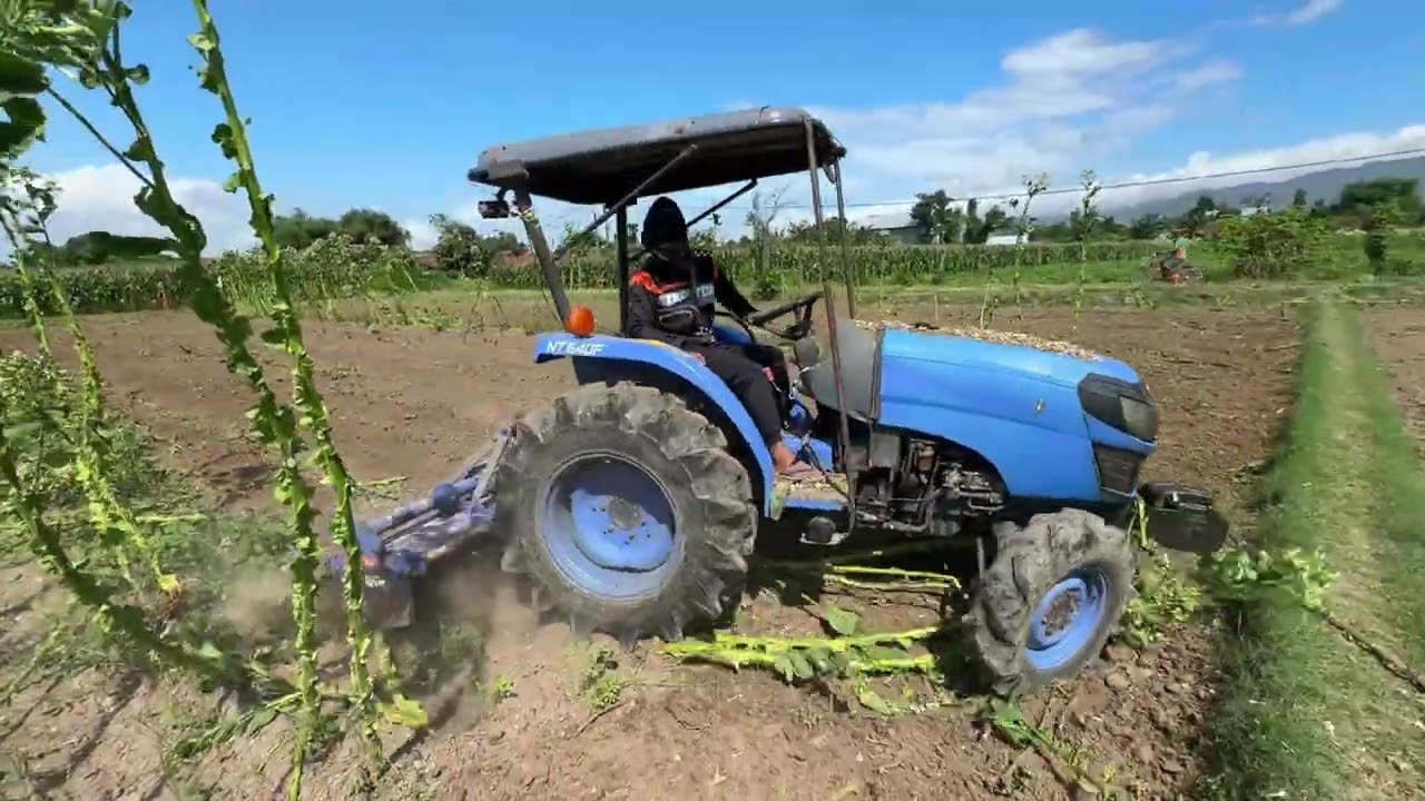 Traktor iseki 