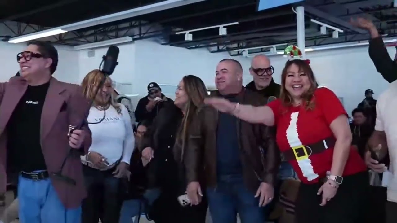 DCH PARAMUS HONDA GIVEAWAY LIVE! Mega 97.9 NYC El Vacilon de La Manana