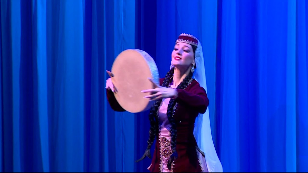 “Qavalla lirik rəqs”