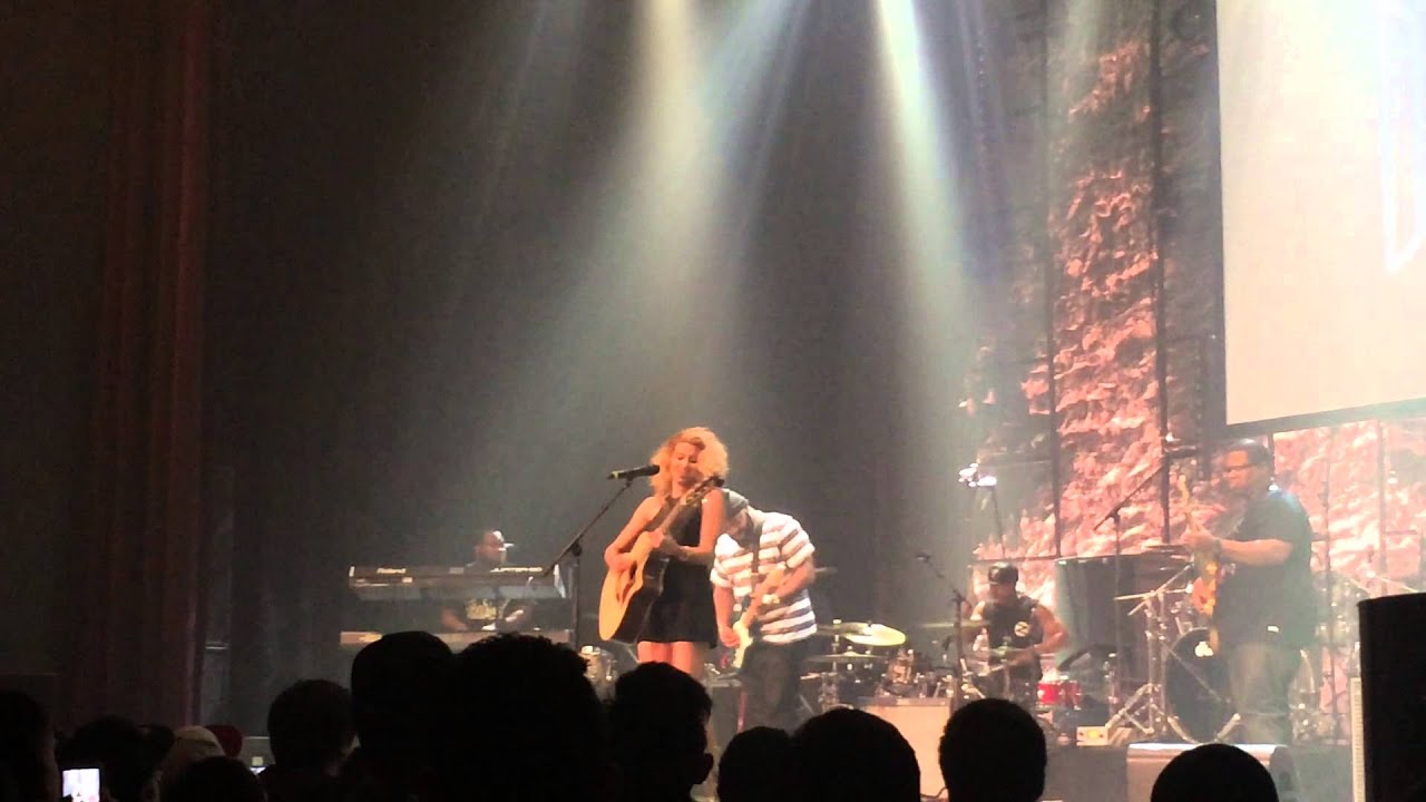 Confetti (Live) ft. Tony Royster Jr.