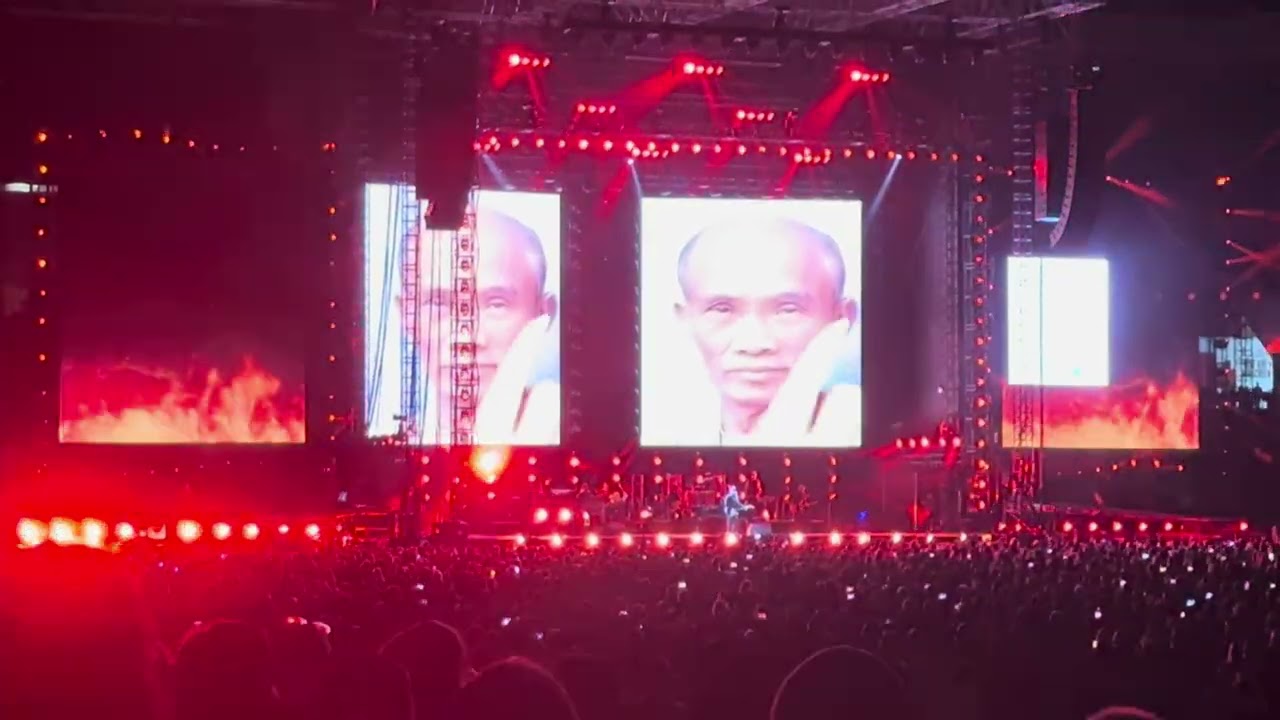 Billy Joel- We didn't start the fire- Raymond James Stadium Tampa, FL 2/24/2024