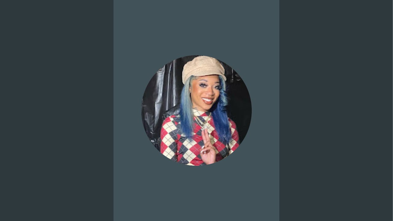 Triin Simmons is live!