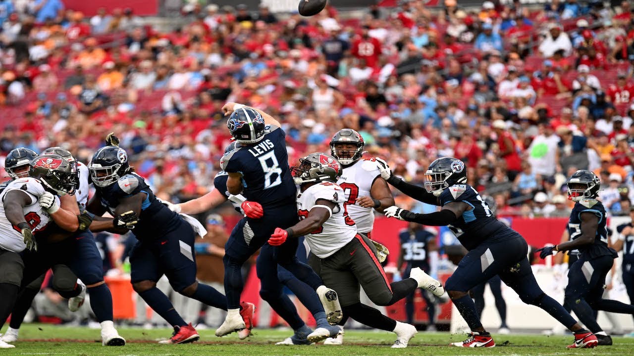 Buccaneers OLB Markees Watts Was ELECTRIC vs. Titans