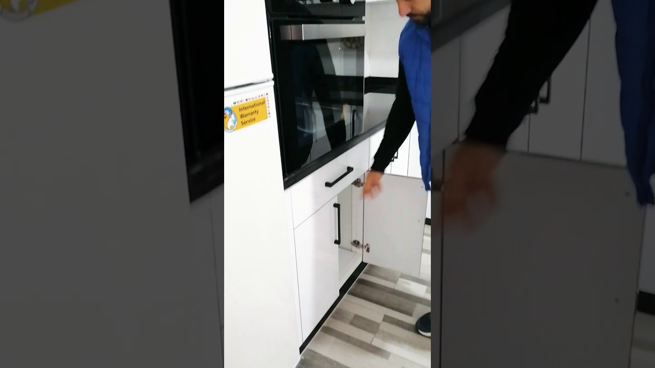 Cuisine aluminium et mdf en blanc