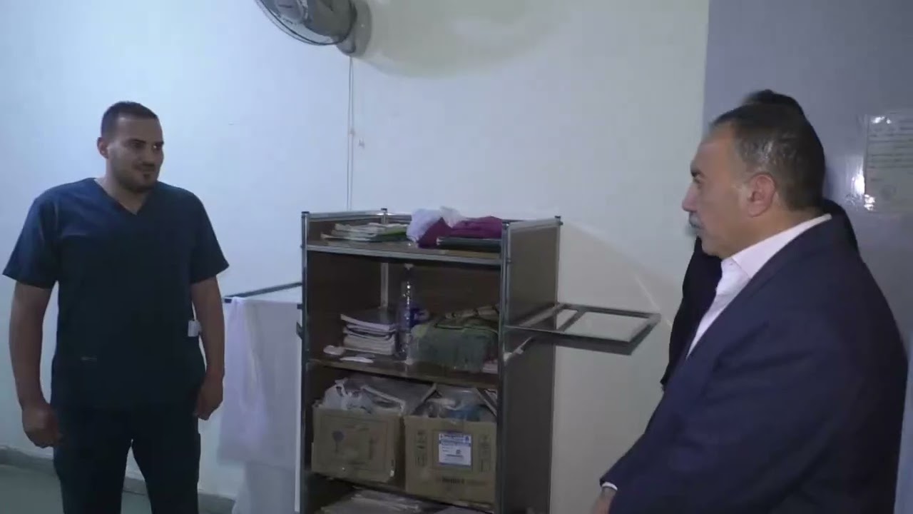 محافظ أسيوط يفاجئ مستشفى الغنايم المركزي في الرابعة فجراً ويحيل ممرضين للتحقيق