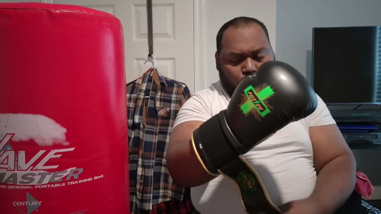 🥊 Captain Cowboy | 2 Rounds on the Century WaveMaster