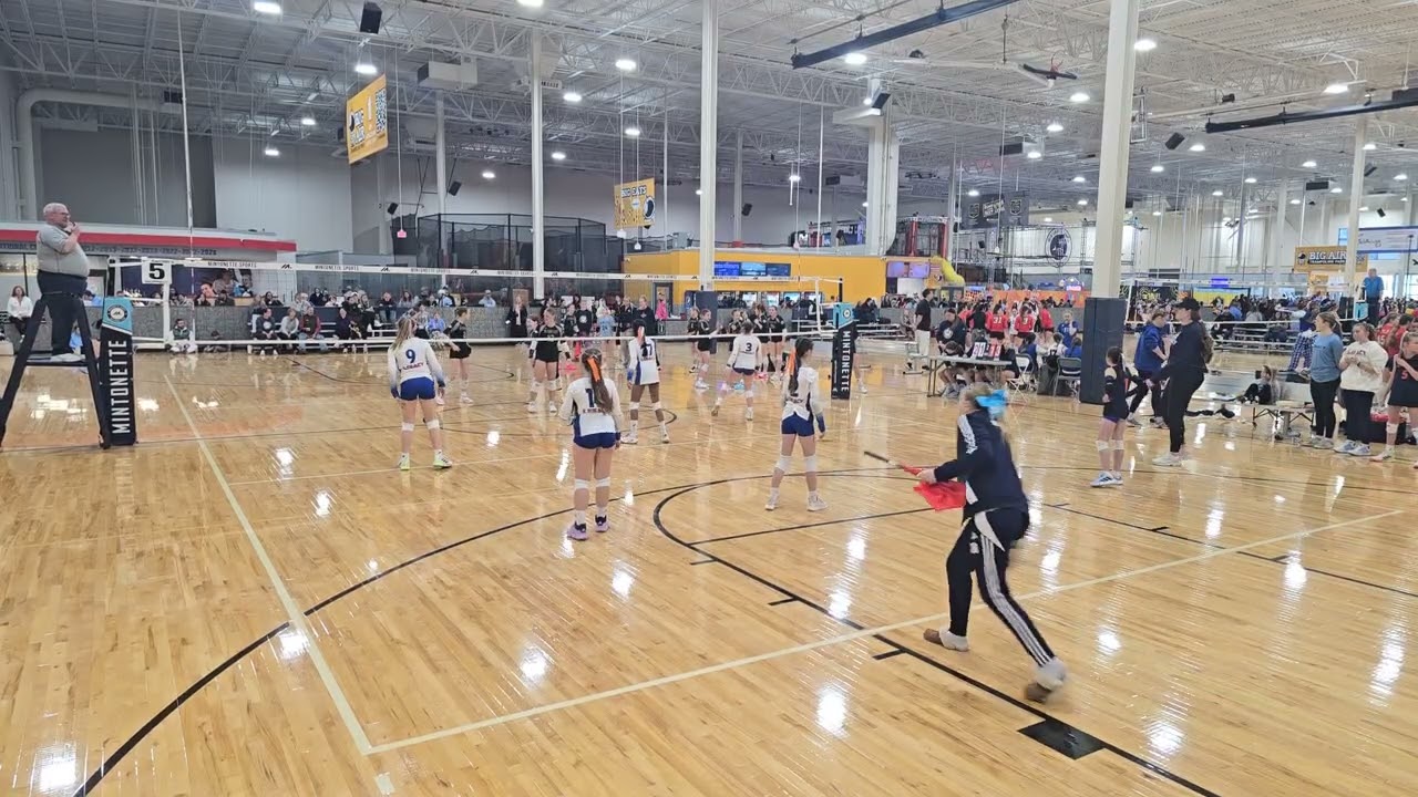 Nike Classic 12 Club Finals: Legacy 11-1 Adidas vs Tri-State Elite 12 White (Final few points)