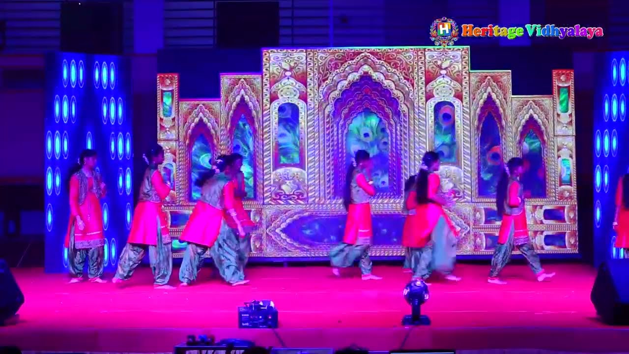 28 Dance by students of Grade 9