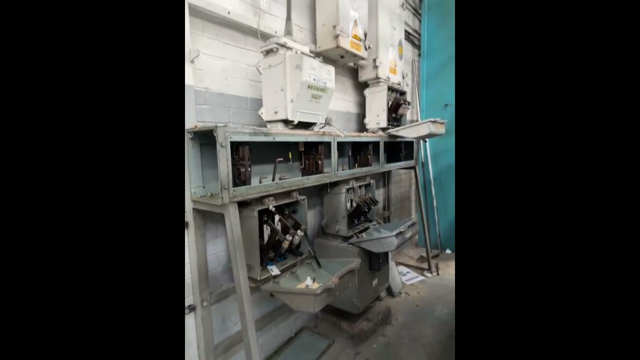Gearbox factory #exploringuk #abandoned #exploring #urbex