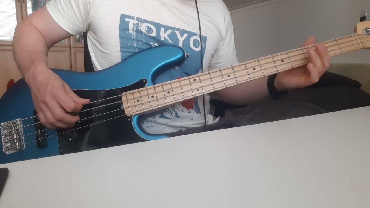 Lynyrd Skynyrd - That Smell (bass cover)