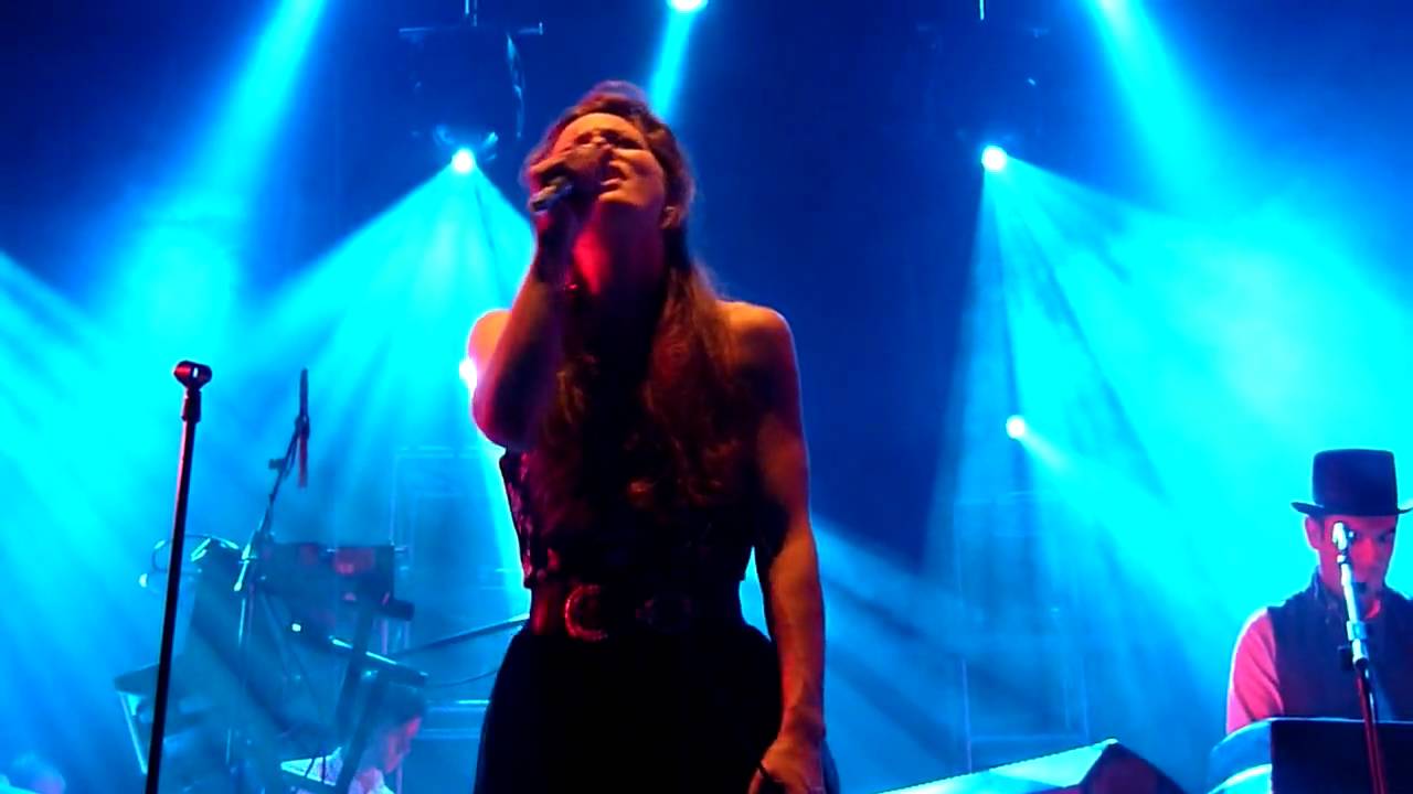 Zero 7 - Pop Art Blue - Live HD