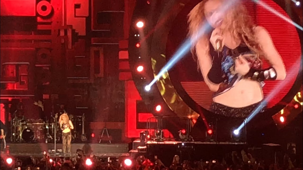 Shakira | Chantaje | El Dorado World Tour | Amsterdam