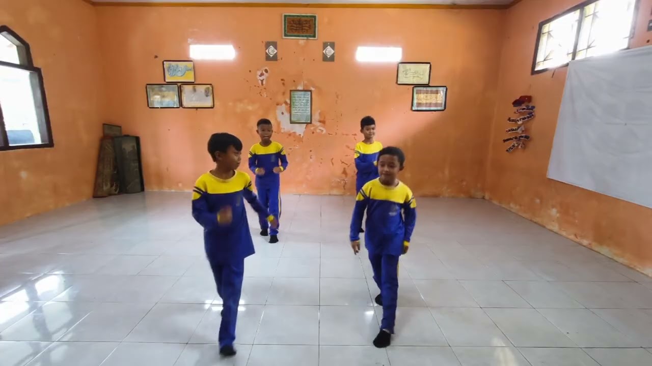 GEMU FA MIRE | SENAM KREASI GERAK BERIRAMA | VERSI KELAS 4 SDN BLADO 03