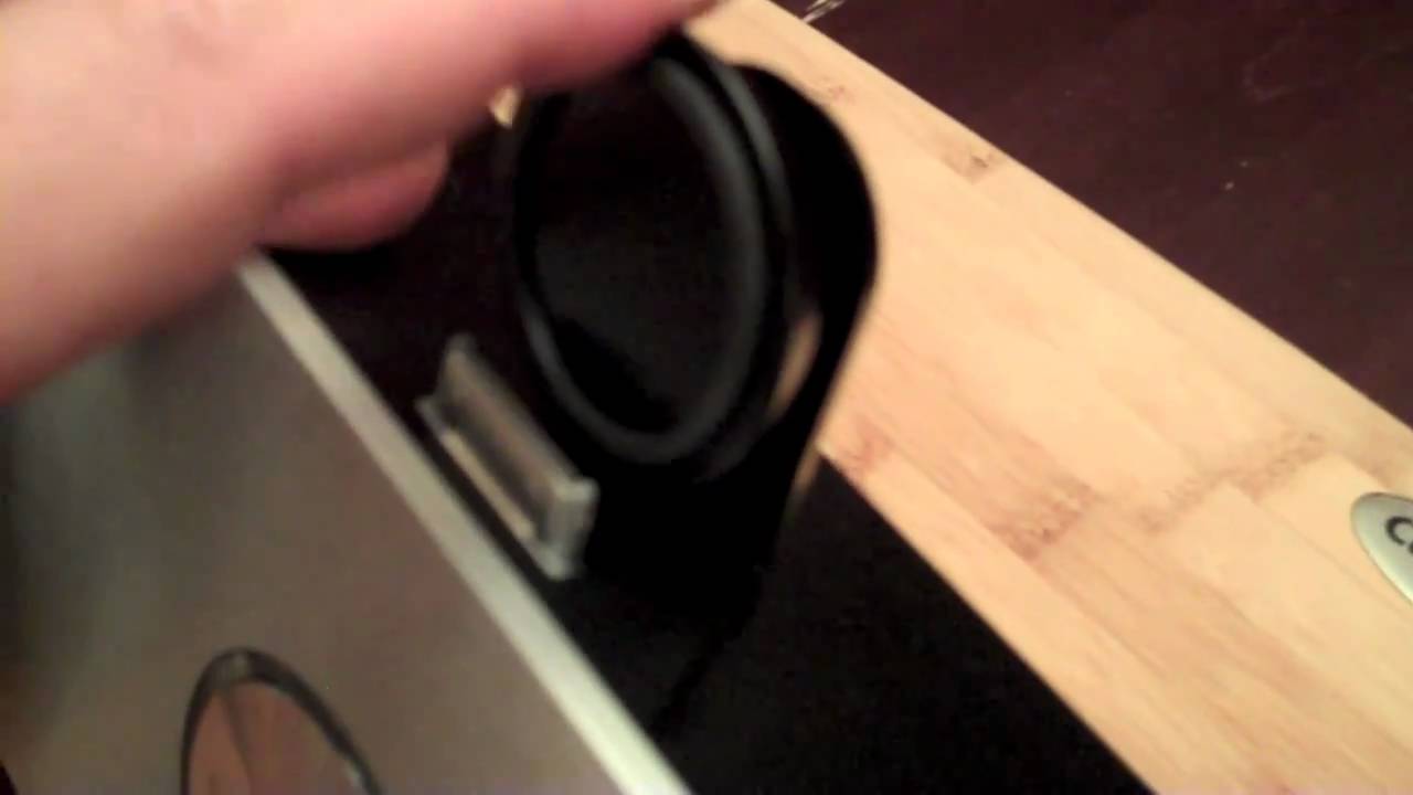 Bang & Olufsen Beosound 8 Unpack and Install