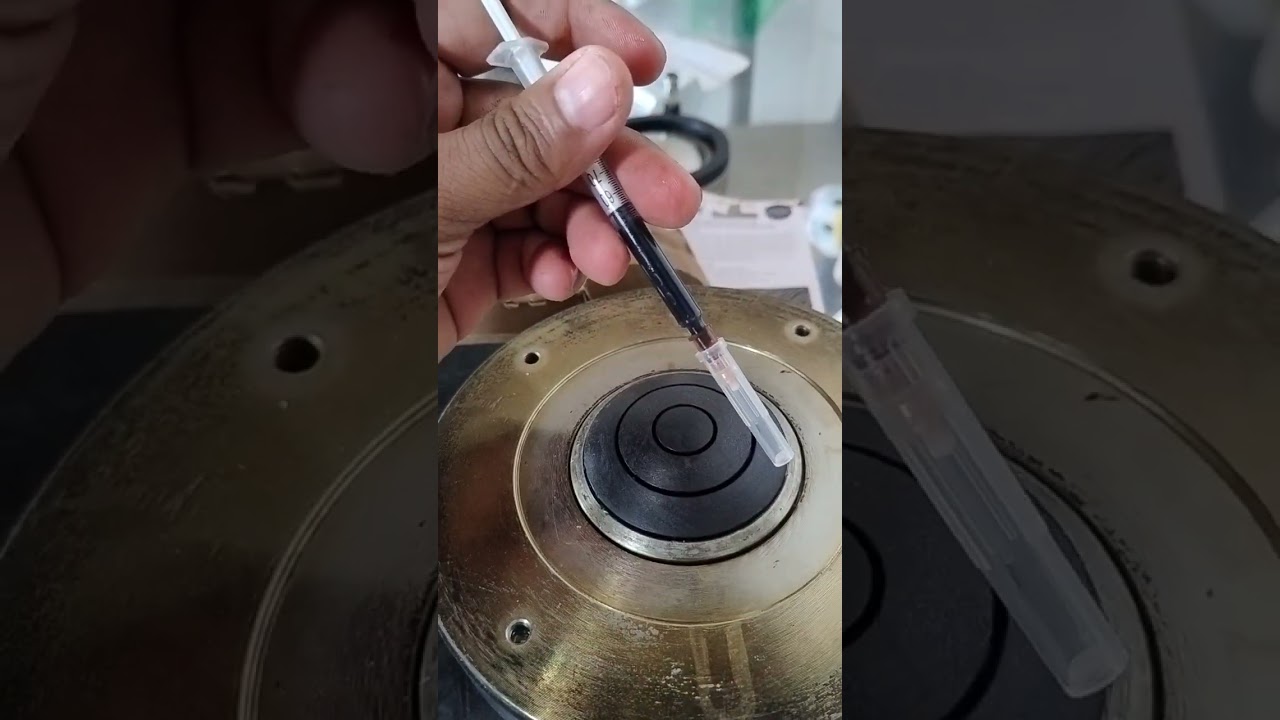 trocando o reparo do Ti Eros 7169 com fluido ferro. reparo original