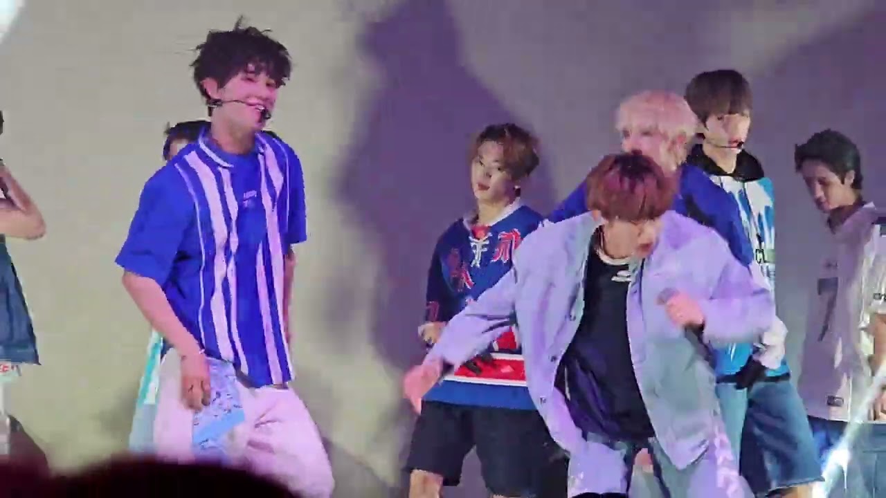 Xikers - Doorbell Ringing - Chicago 241023