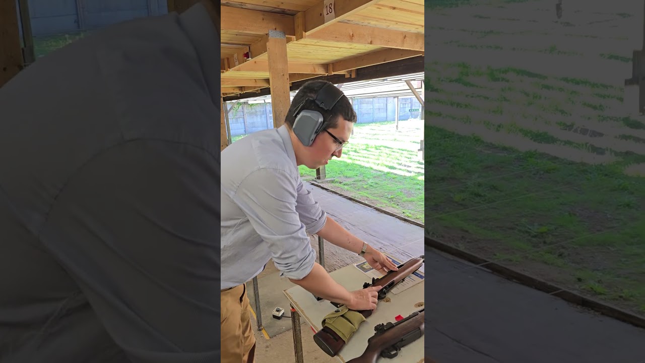 Tir avec une carabine M1 et un M1 Garand