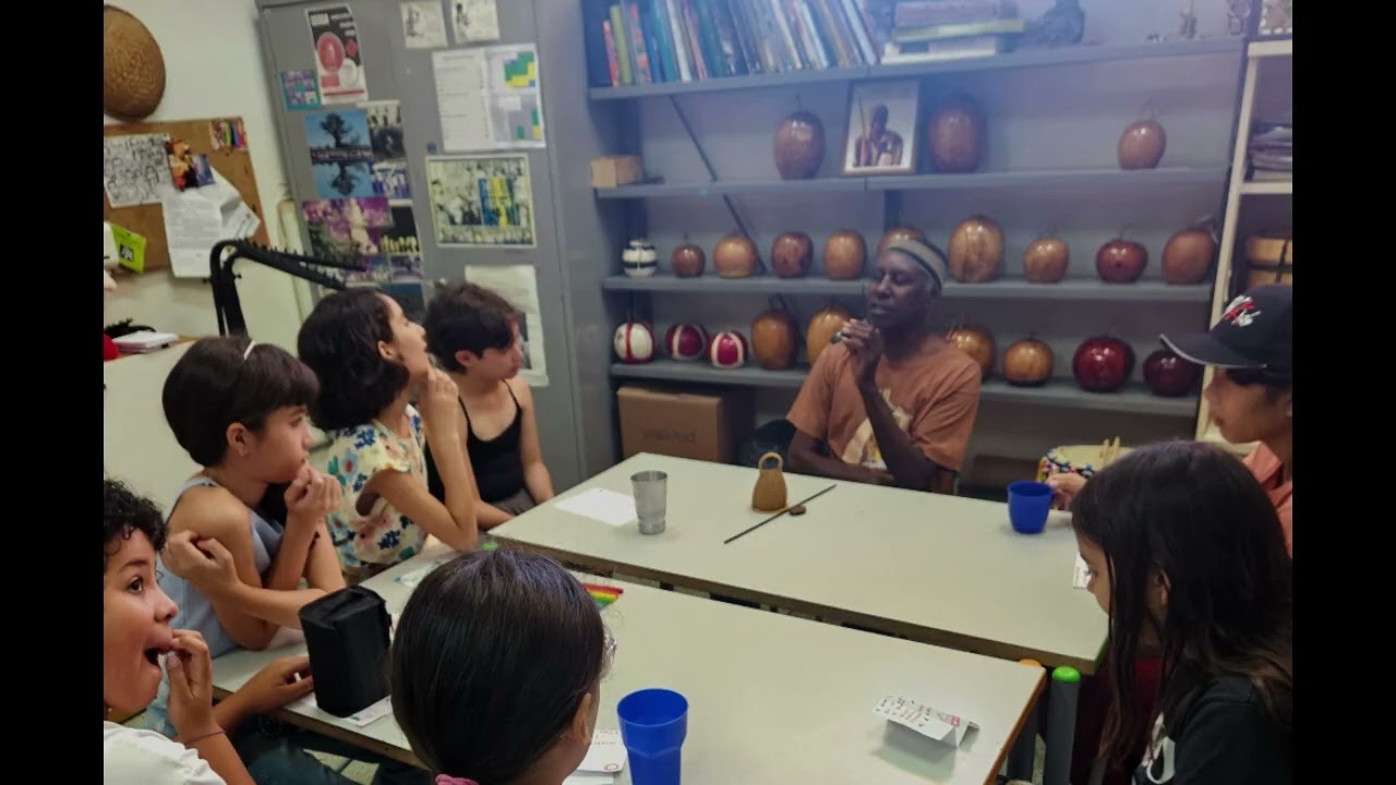 Programa 7 - Uma aula de História Afro-Brasileira com Mestre Alcides